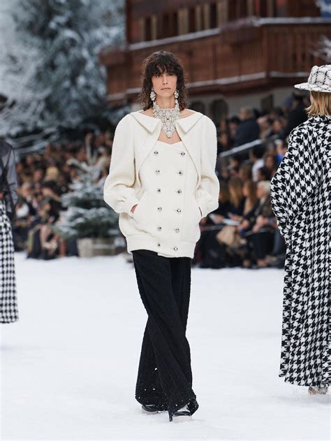 chanel fw 2019 show|Chanel fashion week 2021.